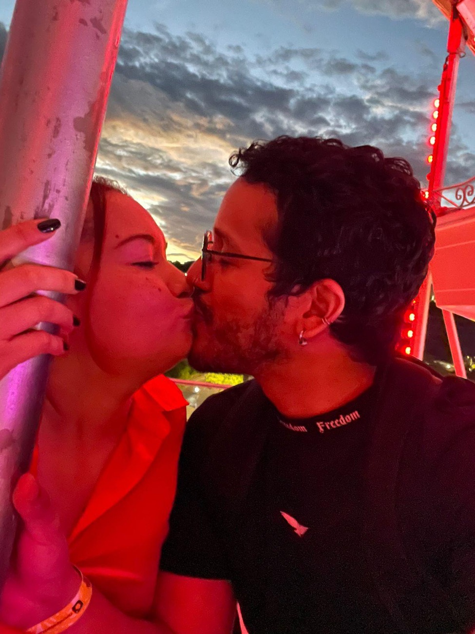 Slehyder y Karin