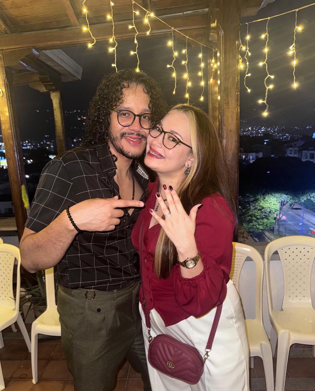 Slehyder y Karin